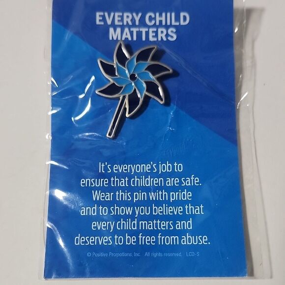Child Abuse Awareness Pin - Picture 4 of 4